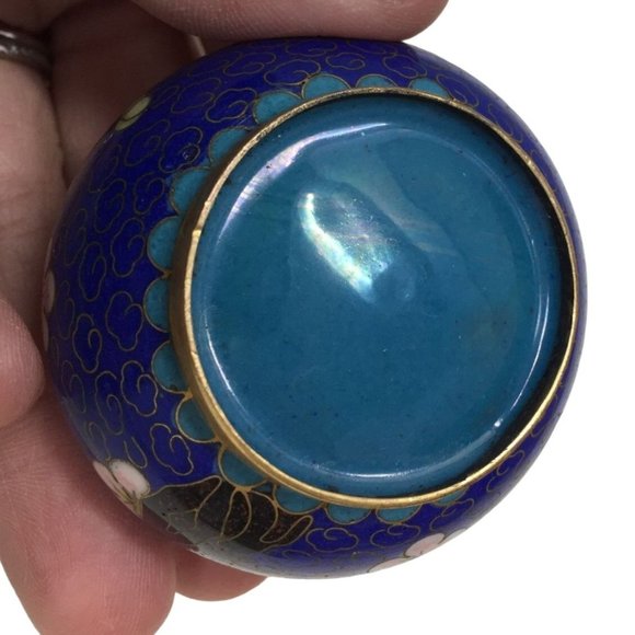 Small Lidded Spice or Trinket Jar - Intricate Floral design - Indian Look - Picture 3 of 7